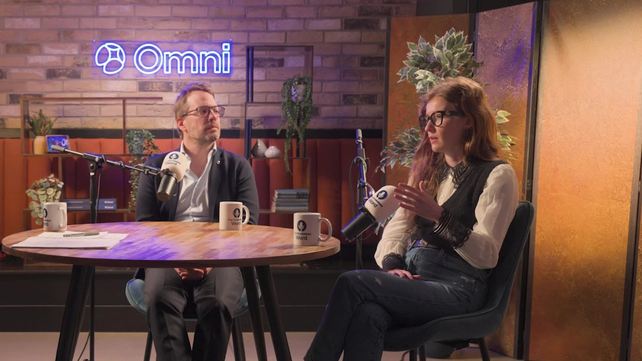 The Smokeless Word - Episode 25 - Pippa Roden and Thibault de Lary de Latour